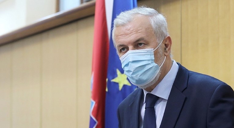 Ante Sanader: Suverenisti straše narod eurom, a pohrlili su u Europski parlament