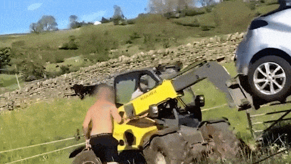 VIDEO Farmeru blokirali ulaz u dvorište, riješio ih je na brutalan način