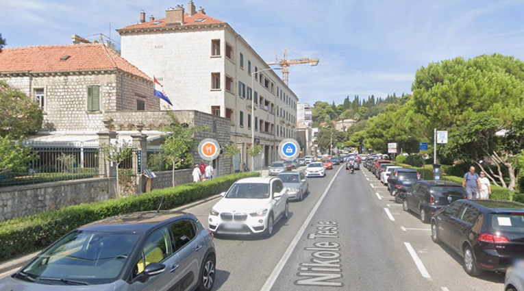 U Dubrovniku prije 9 ujutro vozio s 2.56 promila alkohola u krvi. Kažnjen s 1470 eura