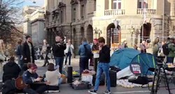 Studenti zbog izborne krađe blokirali važnu ulicu u Beogradu