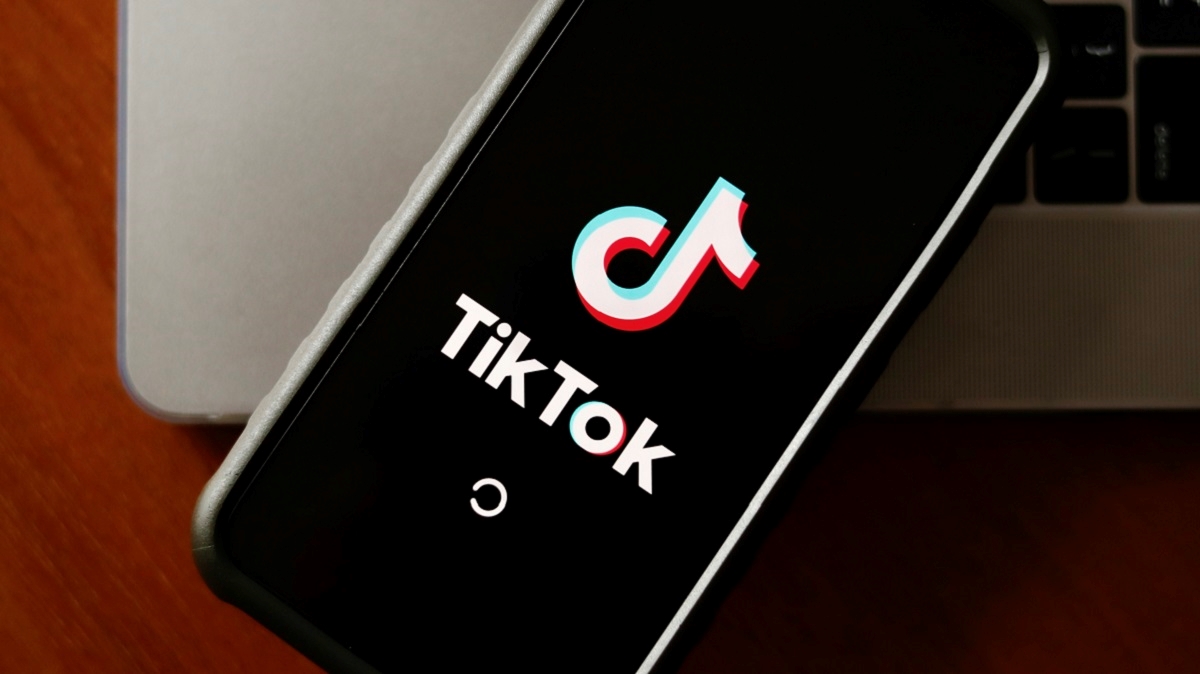 Bijela kuća traži od vladinih agencija da zabrane TikTok na službenim uređajima