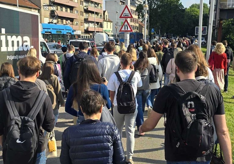 U centru Zagreba jutros nisu vozili tramvaji, nestalo je struje