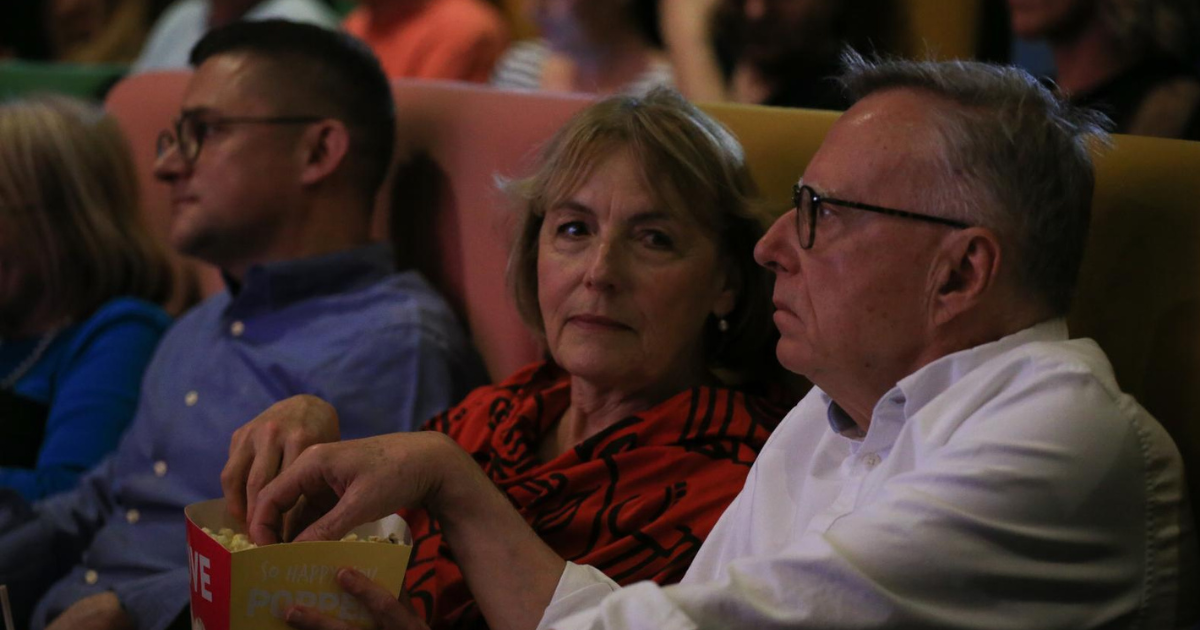 Vesna Pusić snimljena u rijetkom izlasku sa suprugom Jurgisom