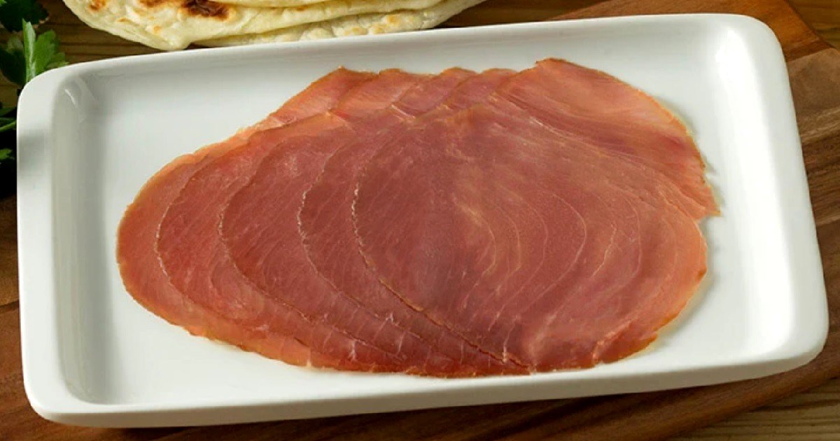 Iz trgovina se povlači dimljena tuna