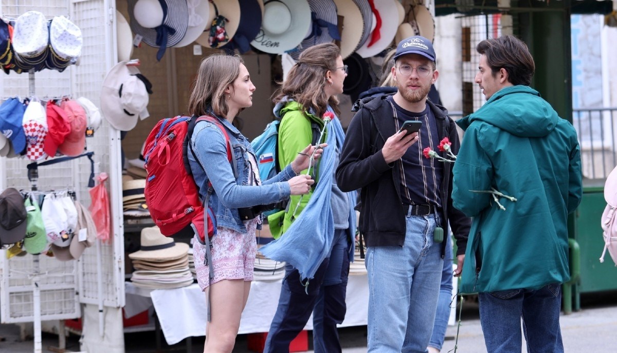 Pogledajte što su turisti u Splitu dobili na Praznik rada