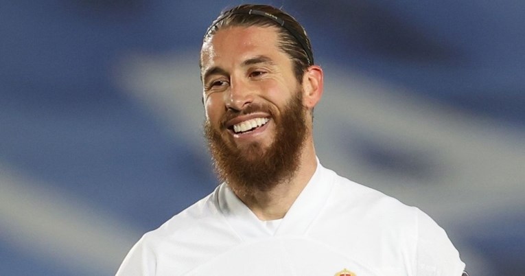 Španjolski mediji: Ramos na Instagramu zapratio svoj novi klub i suigrače