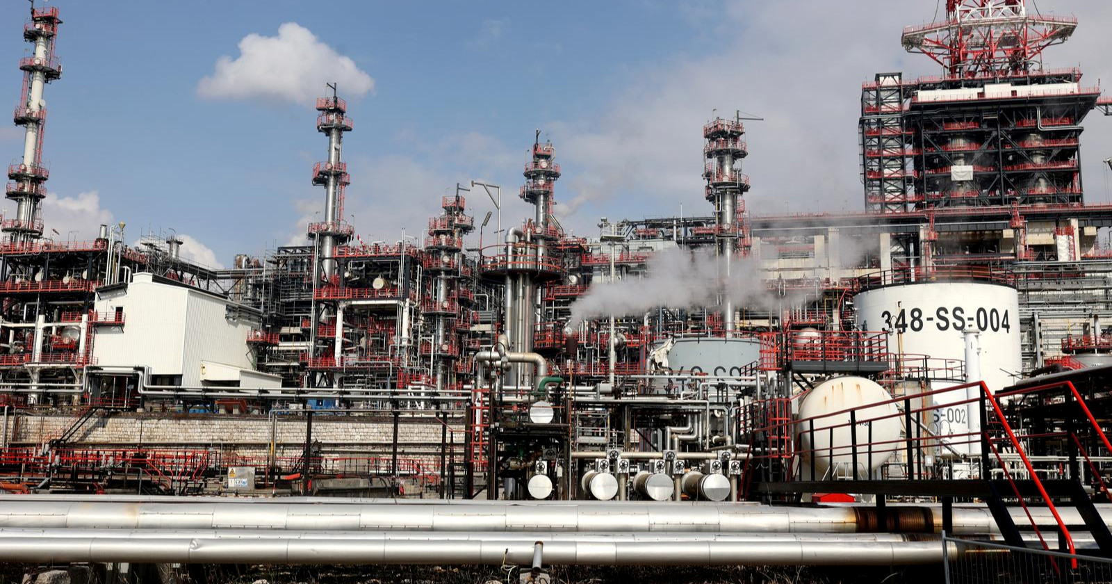 Ina: Riječka rafinerija proizvodi gorivo punim kapacitetom, domaća nafta se ne izvozi