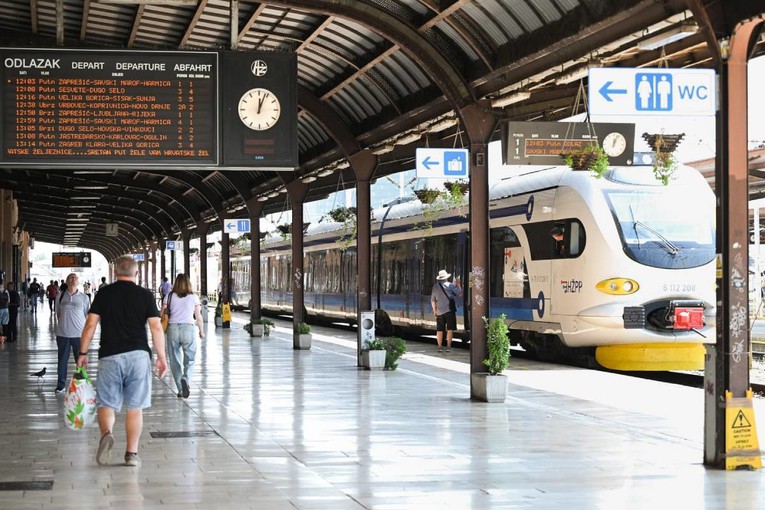 HŽ želi skratiti putovanja, najavljena velika obnova željeznice