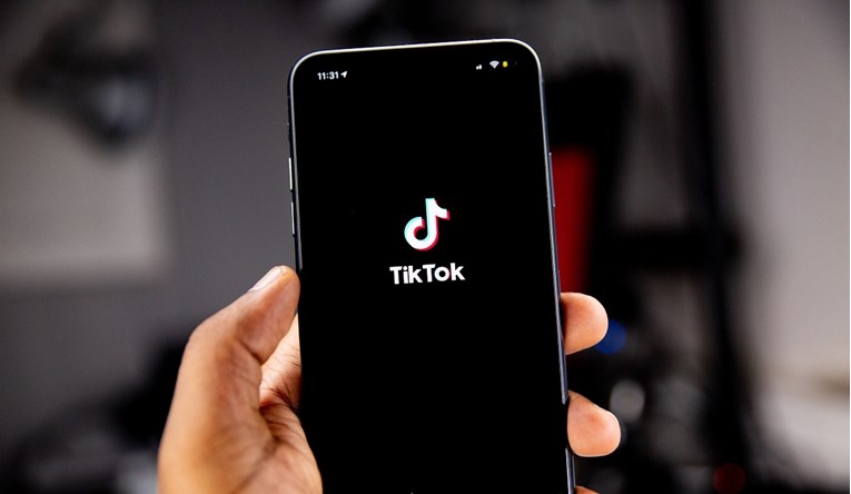 TikTok obrisao preko pola milijuna videa povezanih s ratom na Bliskom istoku