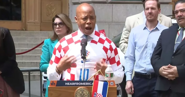 Gradonačelnik New Yorka držao govor u hrvatskom dresu