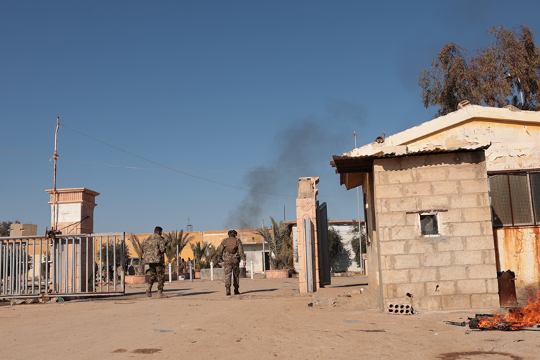 Amerikanci premještaju zatočene ISIL-ovce iz Sirije u Irak