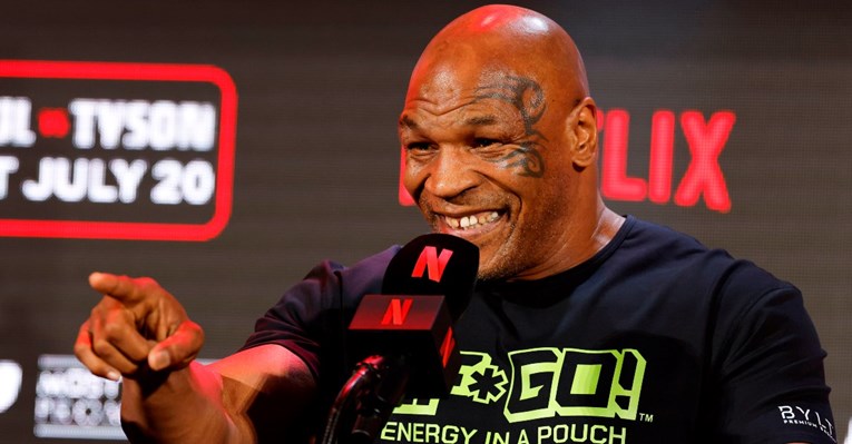 Tyson se oglasio prvi put nakon što mu je pozlilo. Prozvao je Jakea Paula