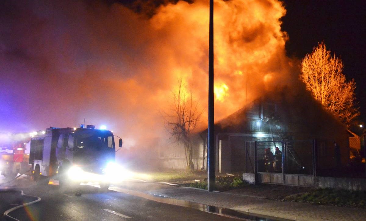 Požar zahvatio drvenu kuću u Sibiru, poginulo jedanaest ljudi