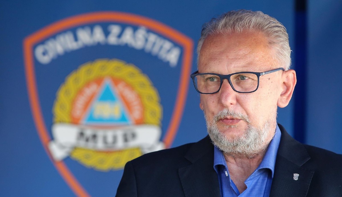 Božinović: Više od 96 posto građana se pridržava epidemioloških mjera