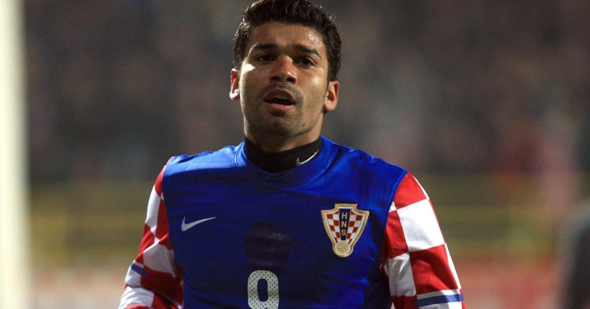 Bio je prvi Brazilac koji je igrao za Hrvatsku. Teška ozljeda ga je unazadila