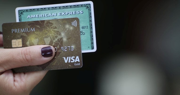 Dvije Bugarke krale novčanike po Splitu pa kupovale, počinile i računalne prevare