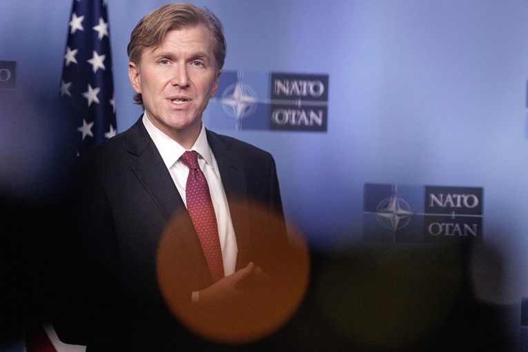 Šef Pentagona poručio članicama NATO-a da pojačaju borbene sposobnosti