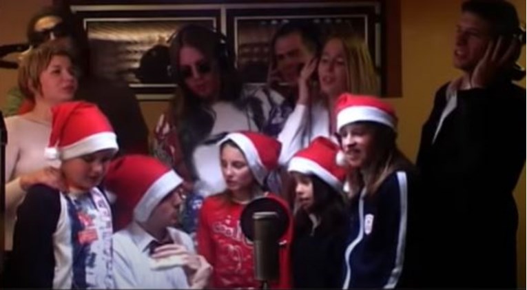 Sjećate li se hita Gitak TV-a? Donosimo tekst najiskrenije božićne pjesme u Hrvata