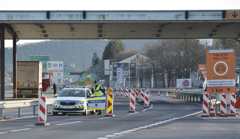 Italija razmatra nove mjere na granici sa Slovenijom