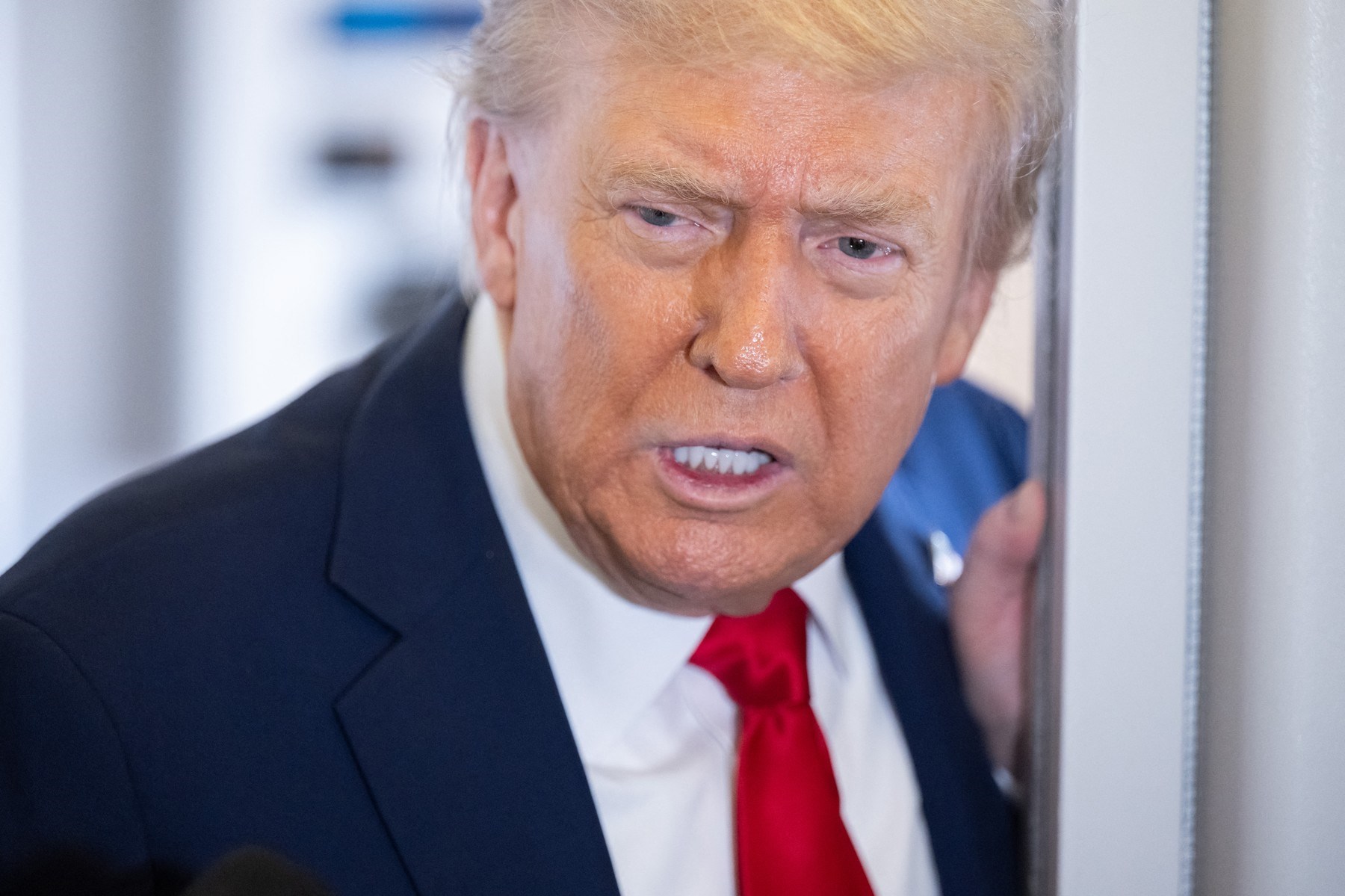Trump: Ako Hamas nastavi ubijati ljude u Gazi, doći ćemo ih pobiti
