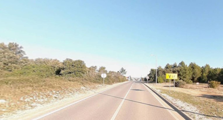 Provalnik opljačkao kuću 48-godišnjeg Mađara na Viru i ukrao uređaje i ukrase