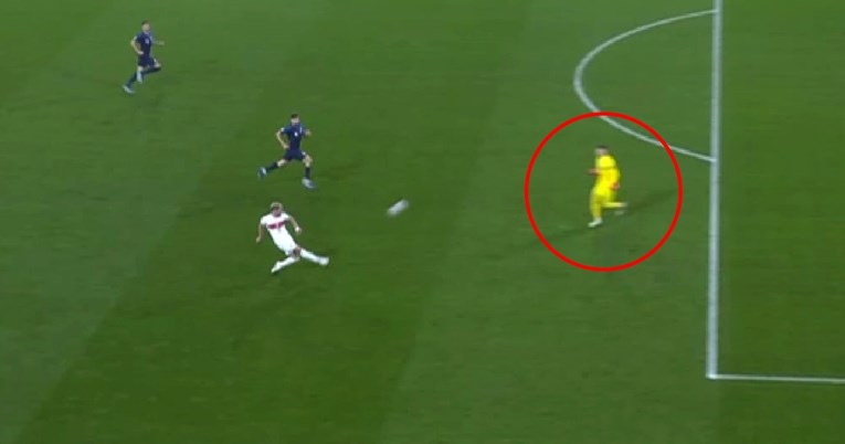 Pogledajte nevjerojatan kiks kojim je Livaković poklonio pobjedu Turskoj