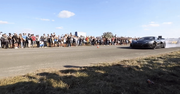 U spektakularnoj utrci ekskluzivnih auta u Velikoj Gorici Nevera pokazala nadmoć