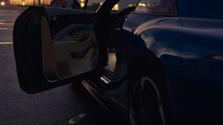 Bentley je korak ispred svih. Nudi svjetlosnu animaciju kakva još nije viđena