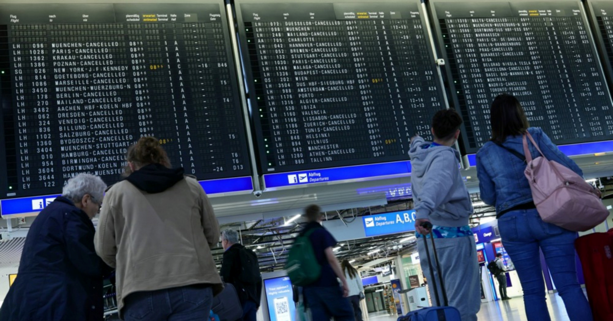 Prvog dana štrajka pilota Lufthanse otkazano preko 700 letova