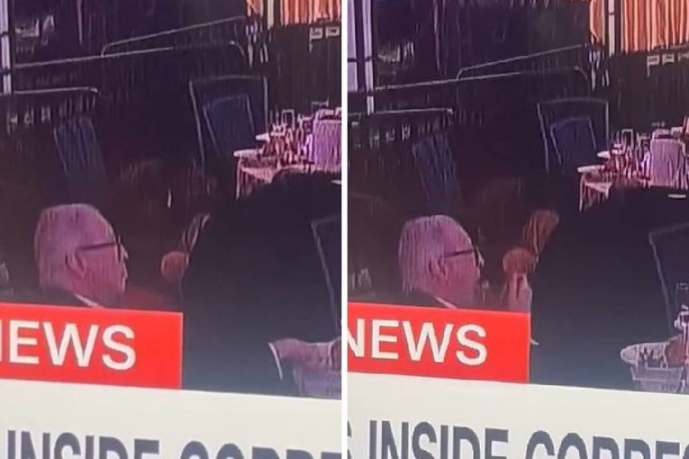 "Svuda kaos, a on dovršava jelo": Snimka gosta s Trumpove večere širi se mrežama