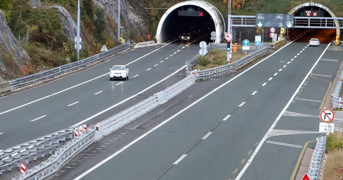 Vozač (44) jurio 230 na sat kod tunela Sveti Rok. Kazna 1500 eura