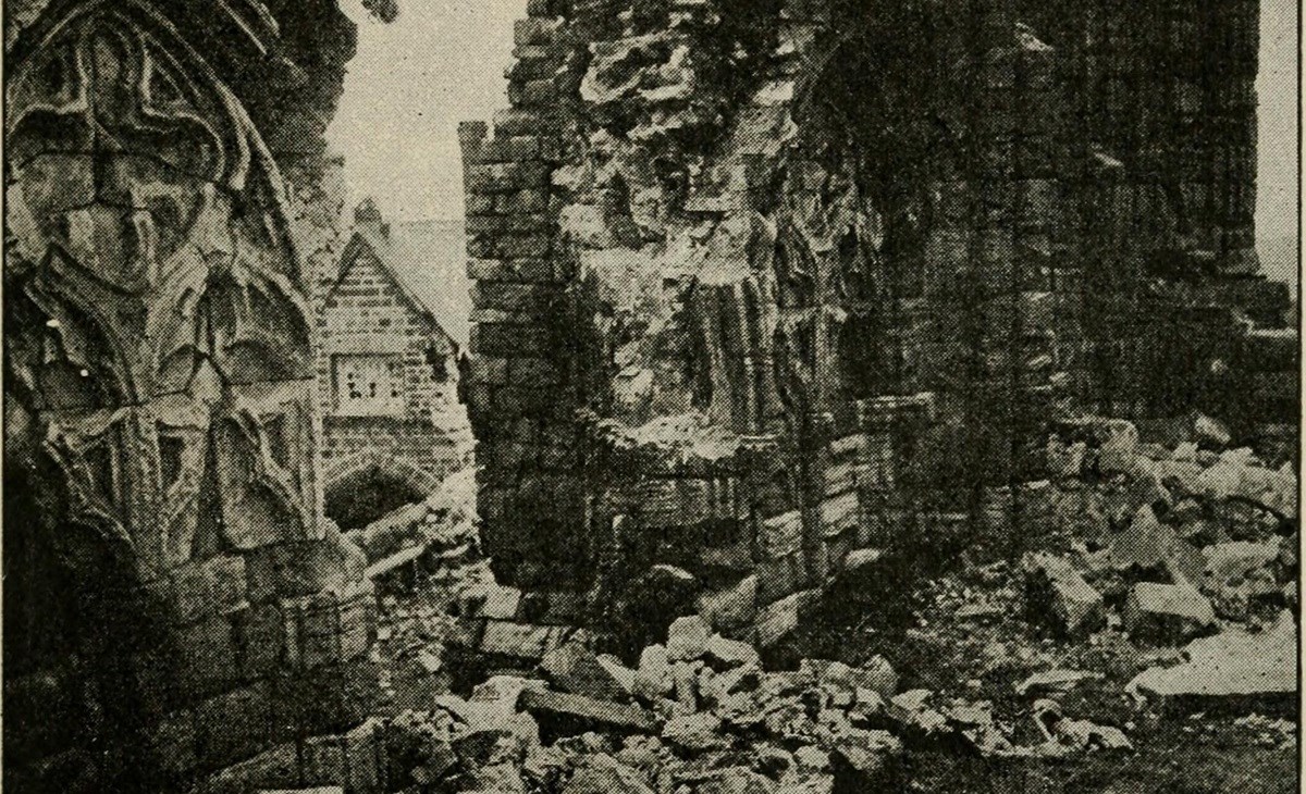 Njemački brodovi gađali su zgrade, crkve, ulice... Napad je šokirao Britaniju