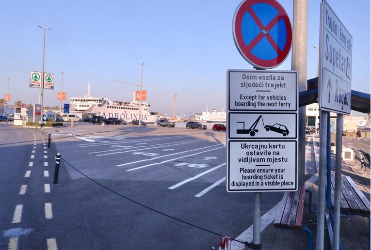 Taksisti vrijeđali novinarku u Splitu: Komunjarsko zlo. Ćaća mi je ratova za ovu državu