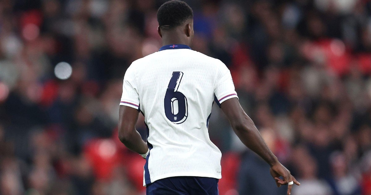 Engleski igrači igrali drugo poluvrijeme protiv Walesa bez imena na dresu. Evo zašto