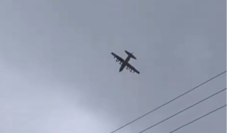 Iranci tvrde da su srušili američki borbeni avion, SAD šuti. Šire se nove snimke