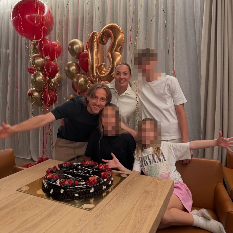Modrić objavio rijetke obiteljske fotke povodom kćerinog rođendana