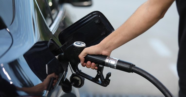 Mali distributeri o novim cijenama goriva: Filipović je ispunio obećanje