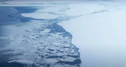 Objavljene snimke iz zraka sante leda veličine Londona koja se odlomila od Antarktike