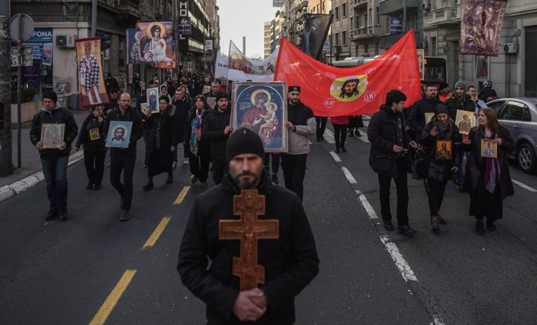 U Beogradu skup protivnika plana za Kosovo. Policiji vikali da su ustaše