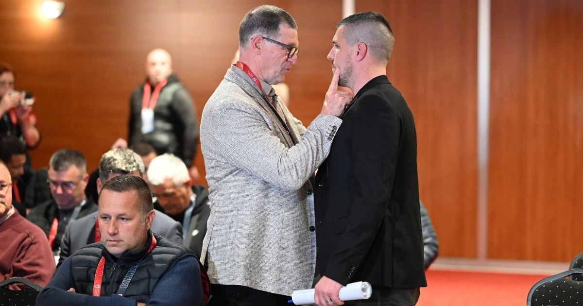 Sinovčić Buljatu stavio prst na lice uoči skupštine zadarskog saveza