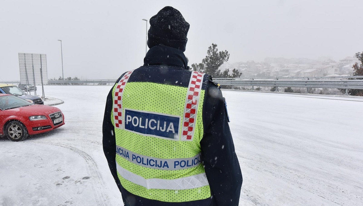 Kod Slunja vozio mrtav pijan po zimskim uvjetima, imao više od dva promila