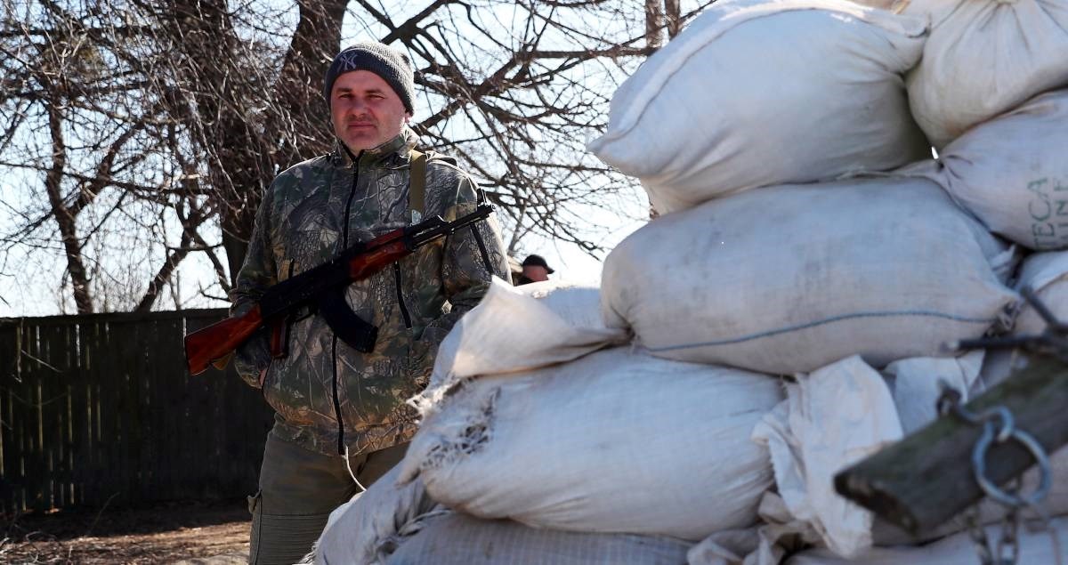 Lokalni guverner: Ruske snage napuštaju Žitomir, ostavljaju vozila i opremu