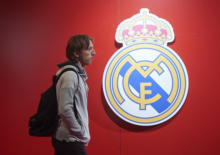 Španjolci: Real će ponuditi 50 milijuna eura i Modrića u velikoj razmjeni