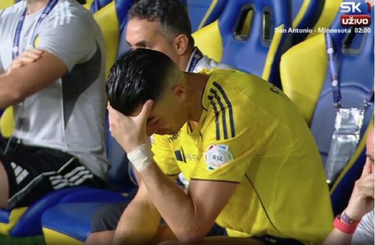 VIDEO Šokirani Ronaldo i Brozović. Slavili naslov, ali im golman u 98. zabio autogol