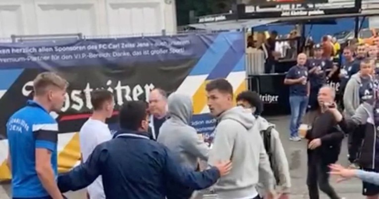 Huligani napali Wolfsburgove igrače nakon utakmice. Kovač: Nisam ništa vidio