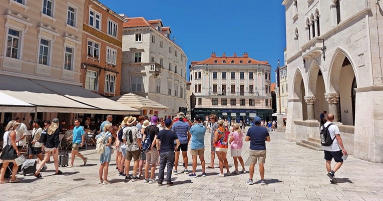 VIDEO ANKETA Provjerili smo s turistima jesu li zadovoljni smještajem u Splitu 
