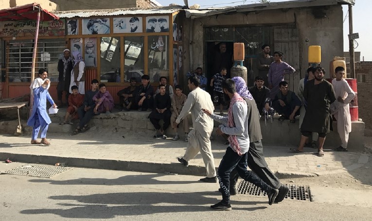 U Kabulu vlada strah, ljudi bježe kućama: "Znamo što nas čeka. Kreće lov na izdajice"