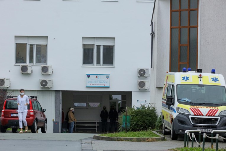 Liječnička Udruga prozvala Osječko-baranjsku županiju zbog neisplate plaće u bolnici