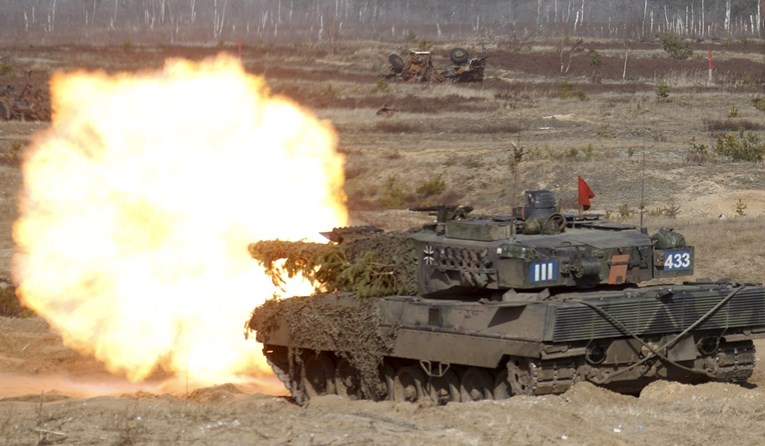 Kakav je to tenk Leopard 2, koliko je moćan i zašto ga Ukrajina očajnički želi