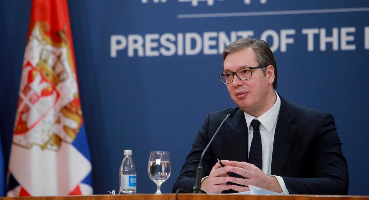 Vučić čestitao Bidenu i pozvao ga da posjeti Srbiju